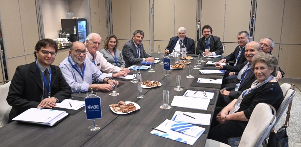 Dirigentes-CJL-en-Múnich comité