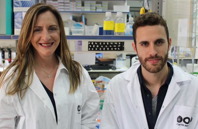 Karen-Avraham-y-Shahar-Taiber sordera