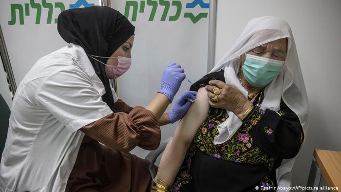 Vacuna-árabes salud