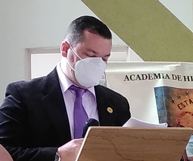 Bernardo-Zinguer historia