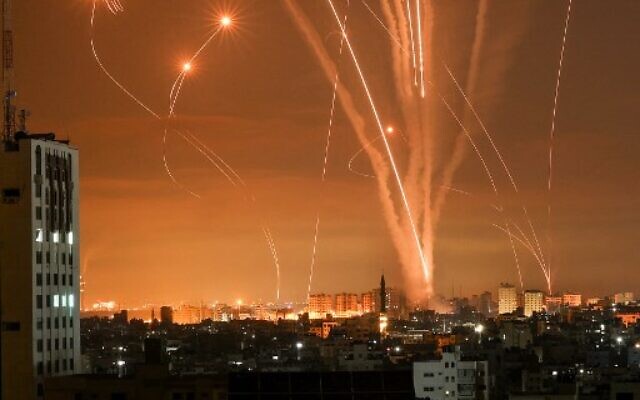 PALESTINIAN-ISRAEL-CONFLICT-GAZA cohetes