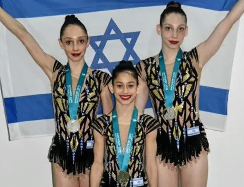 Gimnasia-acrobática pelota