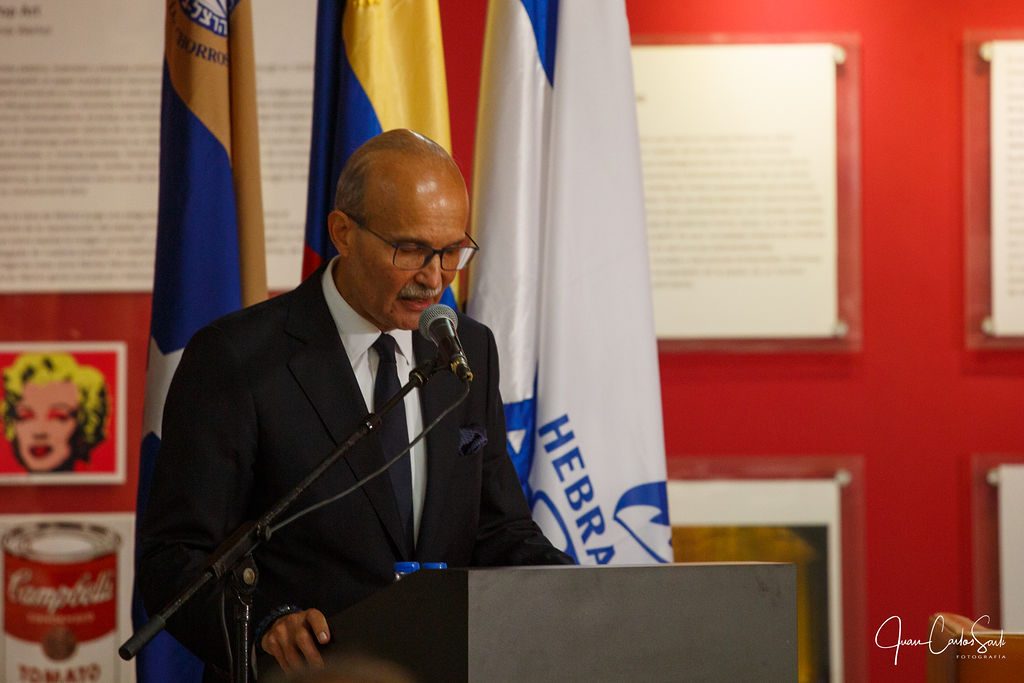 4.-SAÚL-LEVINE acto