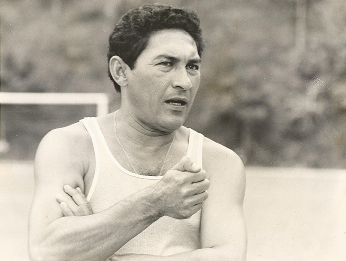 ENTRENADOR-DE-FÚTBOL alberto