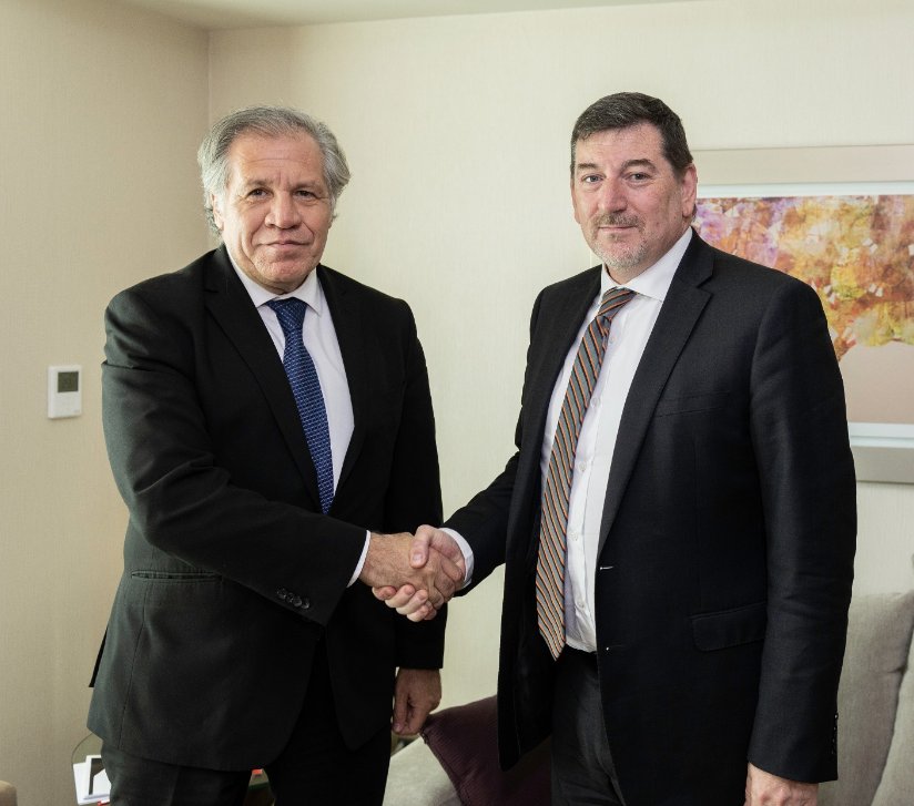 Almagro-y-Gelblung eeuu