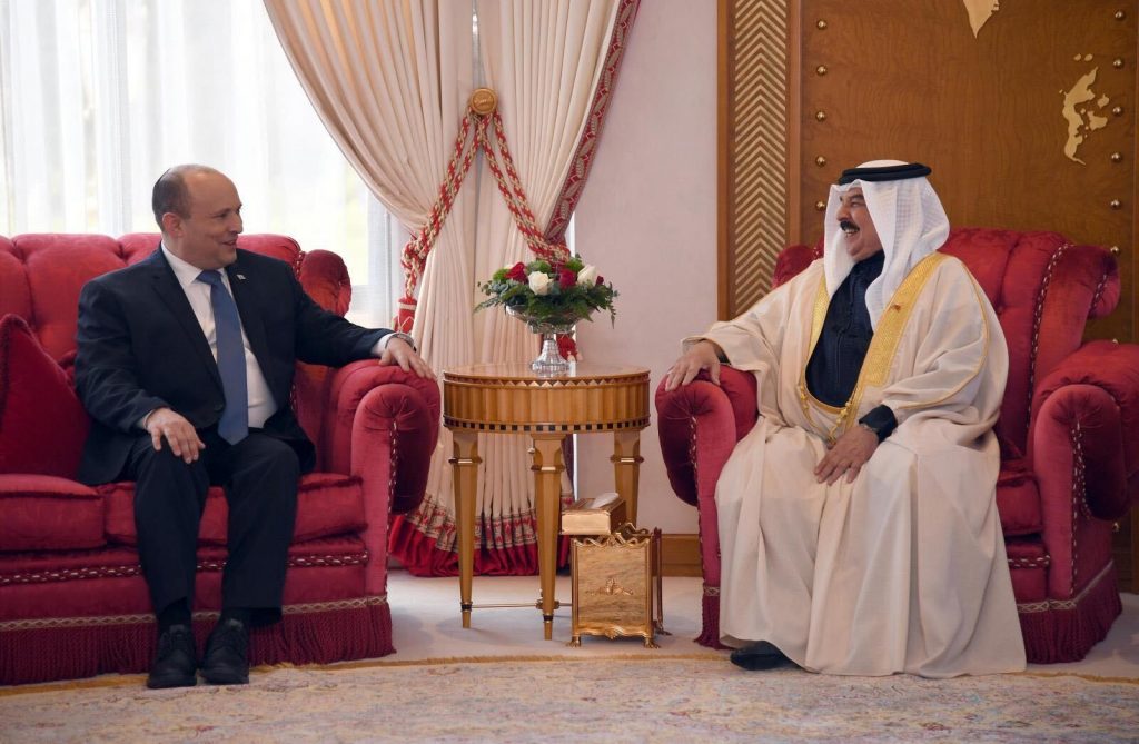 Bennett-con-príncipe-de-Bahrein presidente