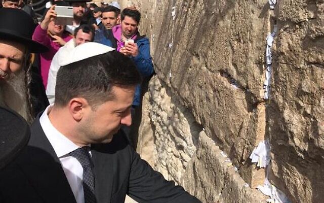 Zelensky en-el-Kotel