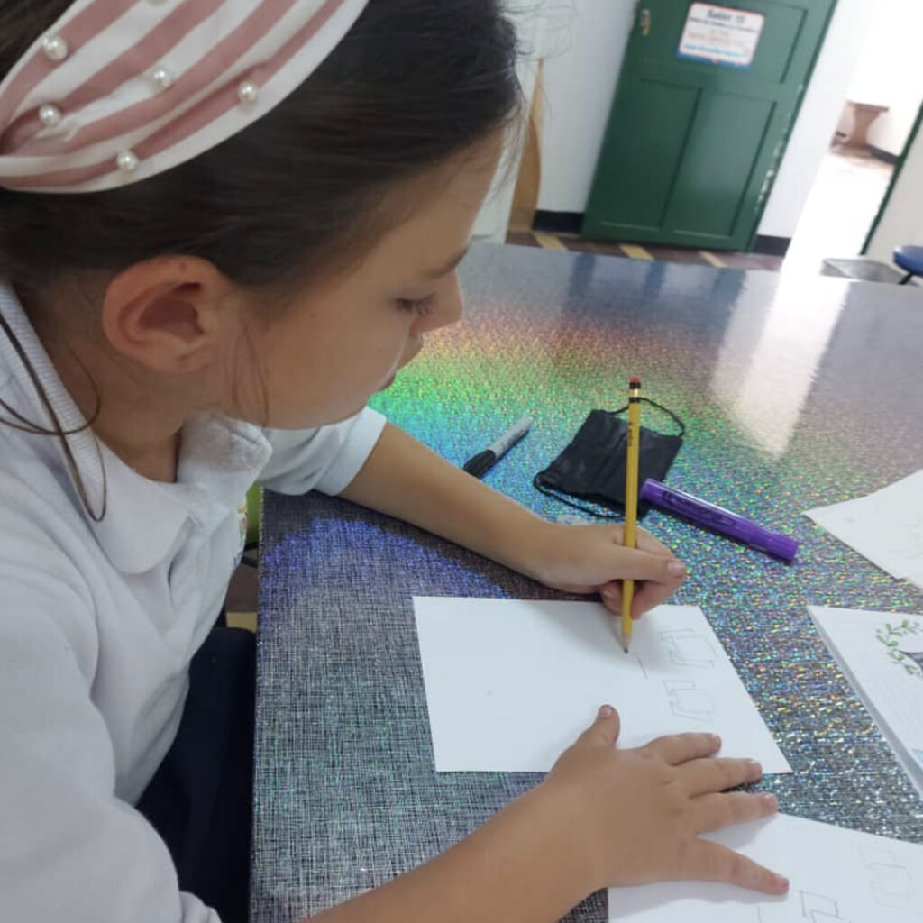 Clase de lettering hebraica